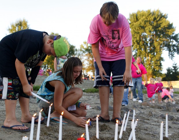 072712djs-Meyers-Lake-vigil-04.jpg